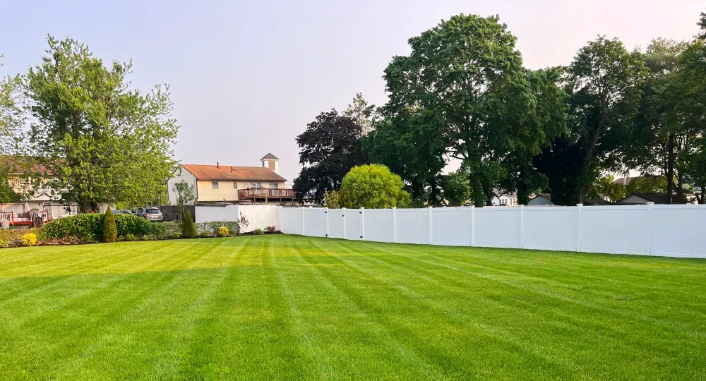 How Lawn Care Services Keep Your Outdoor Space Healthy and Attractive